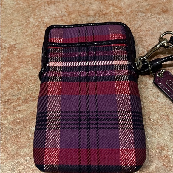 Coach Poppy Plaid Wristlet with Heart Accents - Picture 4 of 6